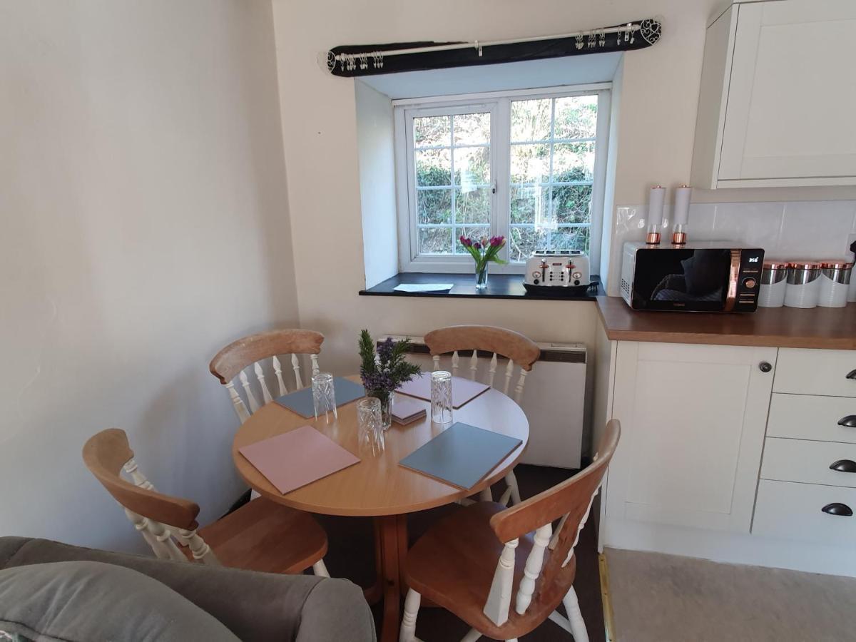 Trelawney Cottage, Sleeps Up To 4, Wifi, Fully Equipped Menheniot Exterior foto