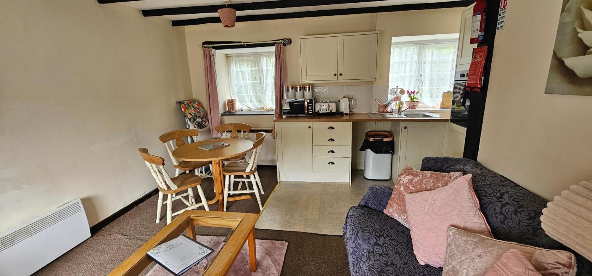 Trelawney Cottage, Sleeps Up To 4, Wifi, Fully Equipped Menheniot Exterior foto